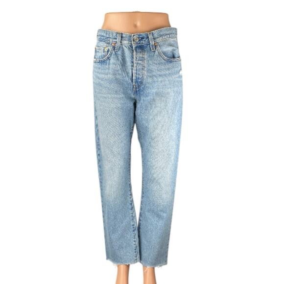 Levi's Women's Blue High Waist Frayed Raw Hem Straight Leg Denim Jeans Pants 28 - Picture 1 of 5